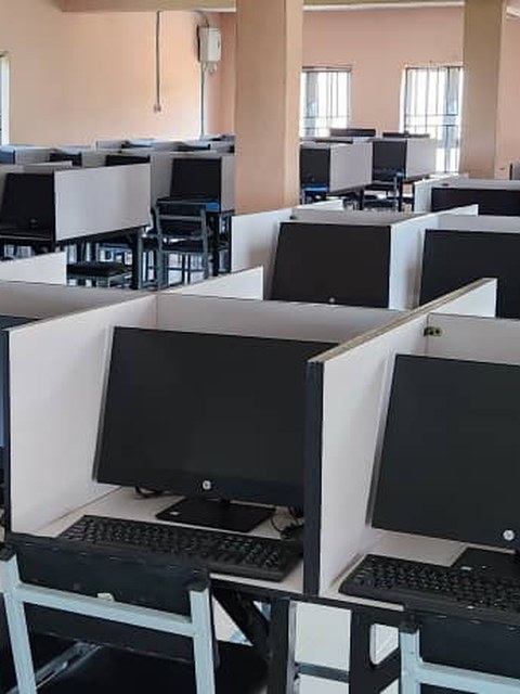 Library computer lab